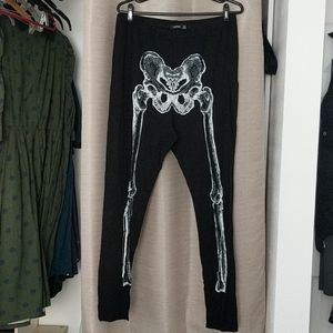 Skeleton leggings halloween spooky